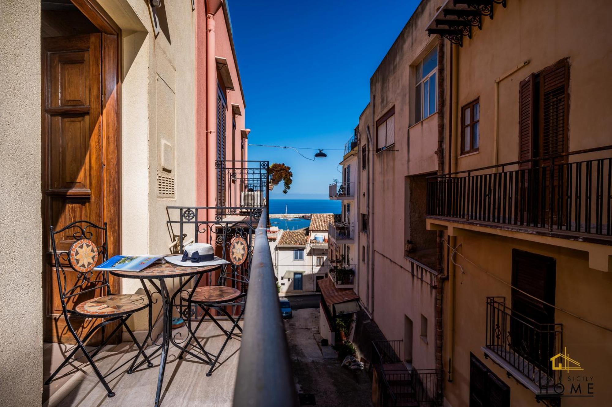 Casa Vacanze Peperoncino Castellammare del Golfo Buitenkant foto